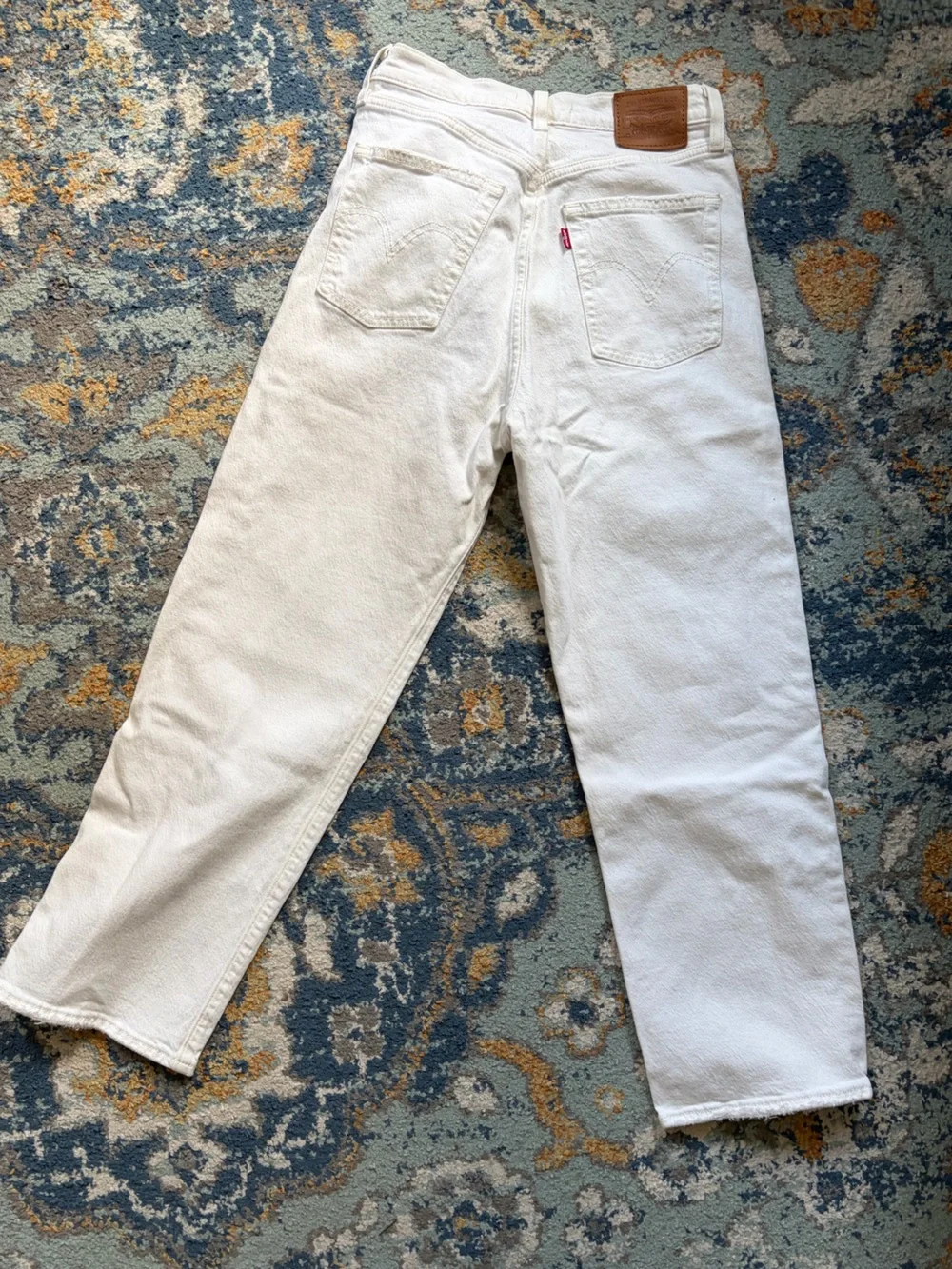 Levi’s Ribcage Straight (27) - Picture 8 of 8